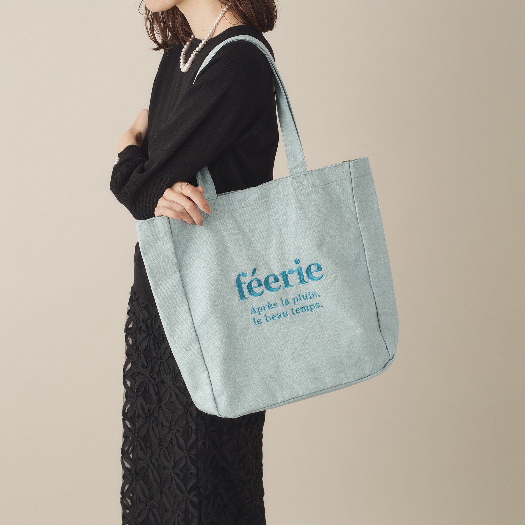 ITS&rsquo;DEMO「【A4対応／推し活】カラーキャンバス刺繍トート」|トートバッグ|ブルー(092)