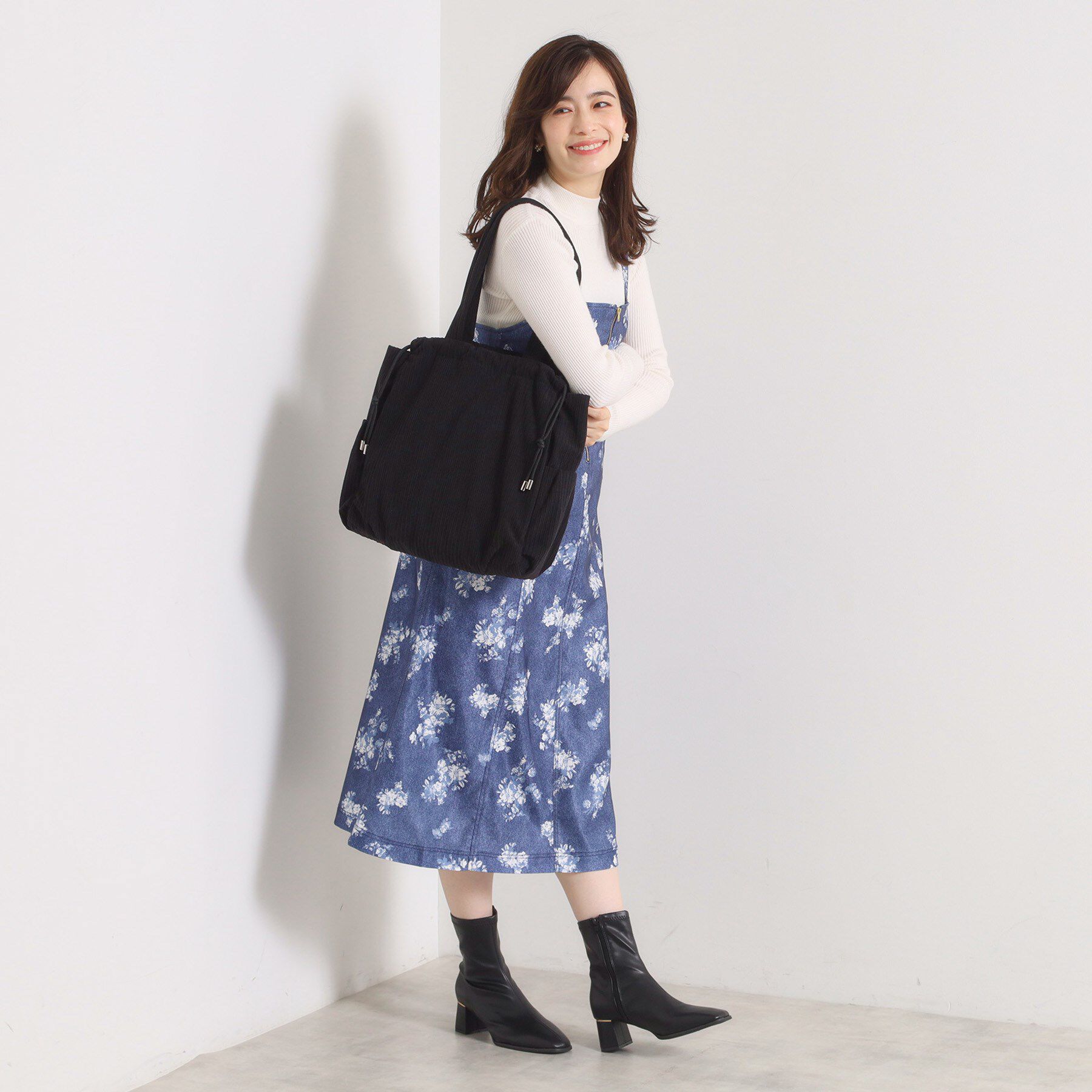 ITS&rsquo;DEMO「【A4対応】コーデュロイ巾着トート」|トートバッグ|