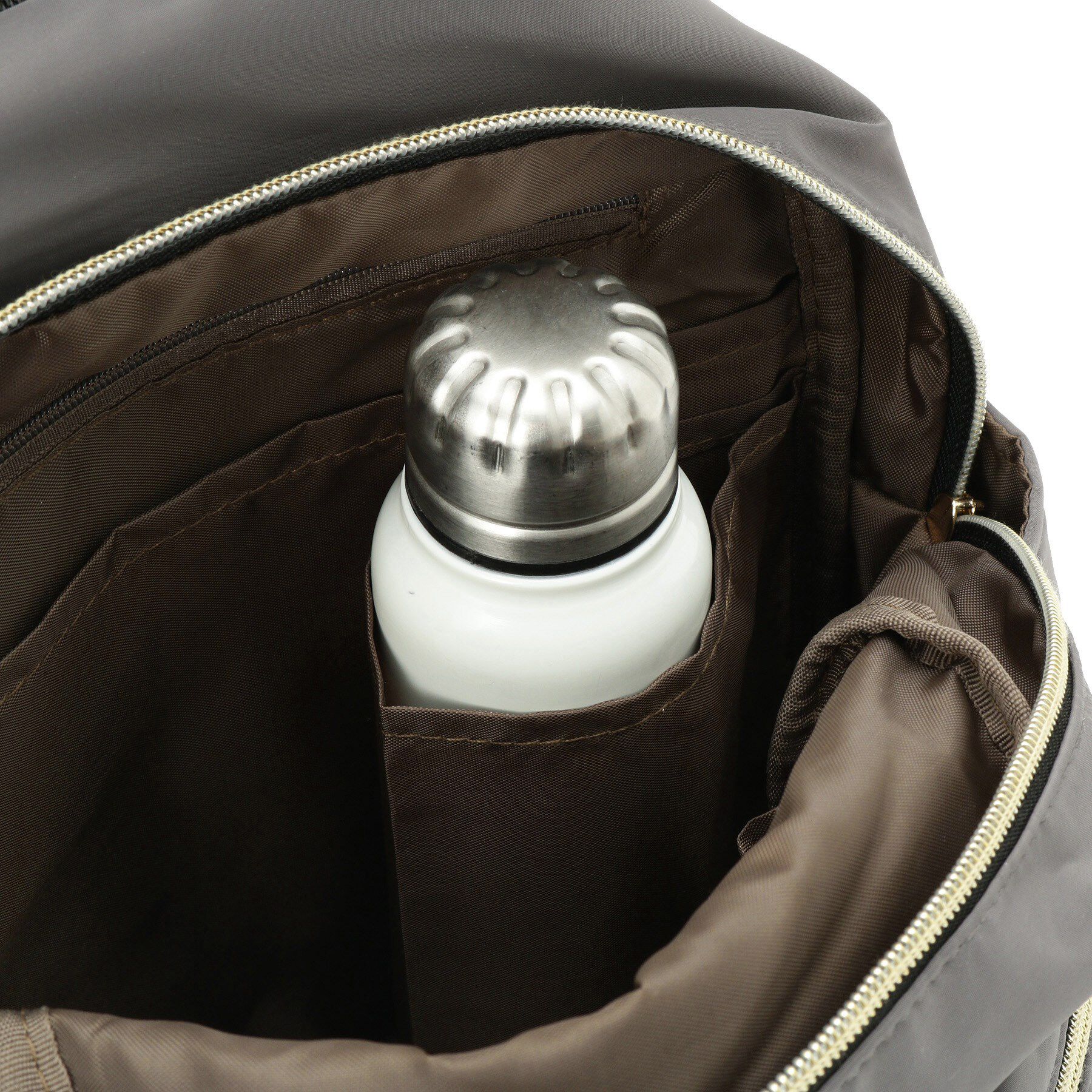 ITS&rsquo;DEMO「高密度ポリ10ポケットミディリュック」|リュック|