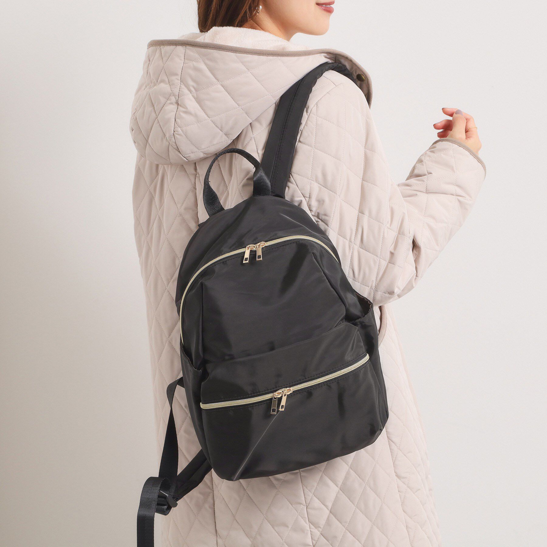 ITS&rsquo;DEMO「高密度ポリ10ポケットミディリュック」|リュック|ブラック(019)