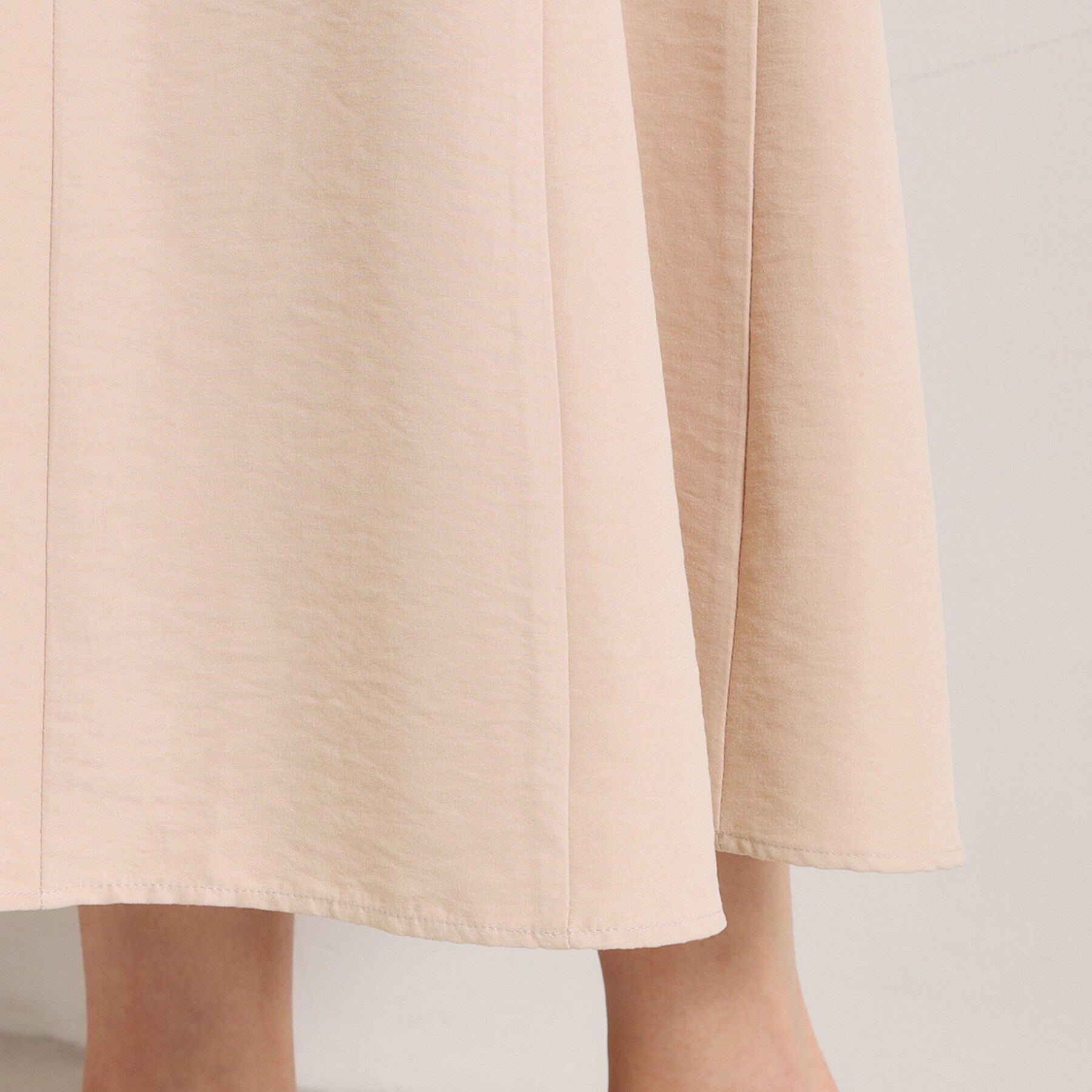 ITS&rsquo;DEMO「【手洗い可／セットアップ可】サテンピーチスカート」|スカート|