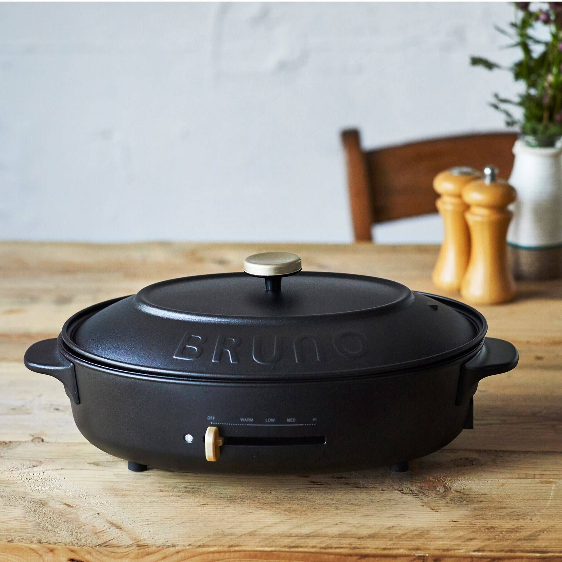 212 KITCHEN STORE「オーバルホットプレート ブラック ＜BRUNO ブルーノ＞」|食器・キッチングッズ|ブラック(879)