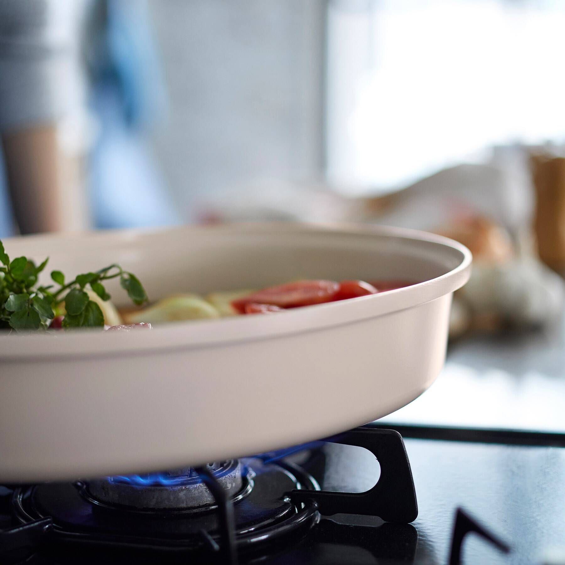 212 KITCHEN STORE「オーバルホットプレート ブラック ＜BRUNO ブルーノ＞」|食器・キッチングッズ|