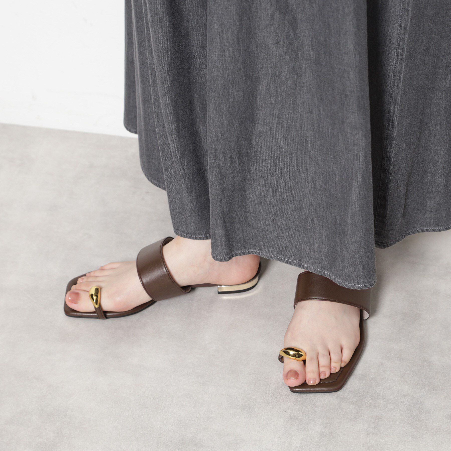 ESPERANZA「ゴールドリングトングフラットサンダル」|サンダル|