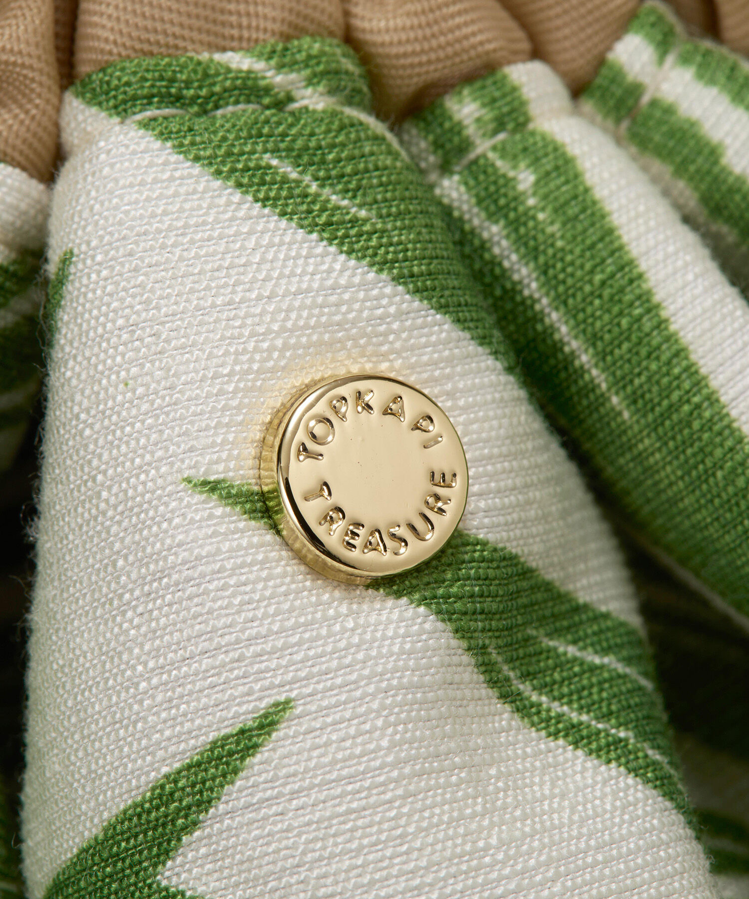 TOPKAPI TREASURE「【TREASURE TOPKAPI】プリント 巾着バッグ付き メッシュ ワンハンドルバッグ 」|ハンドバッグ|