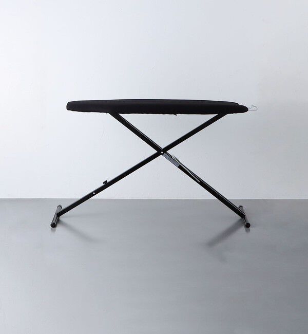 Style for Living「＜tower＞スタンド式 アイロン台」|トイレタリー・ランドリーグッズ|