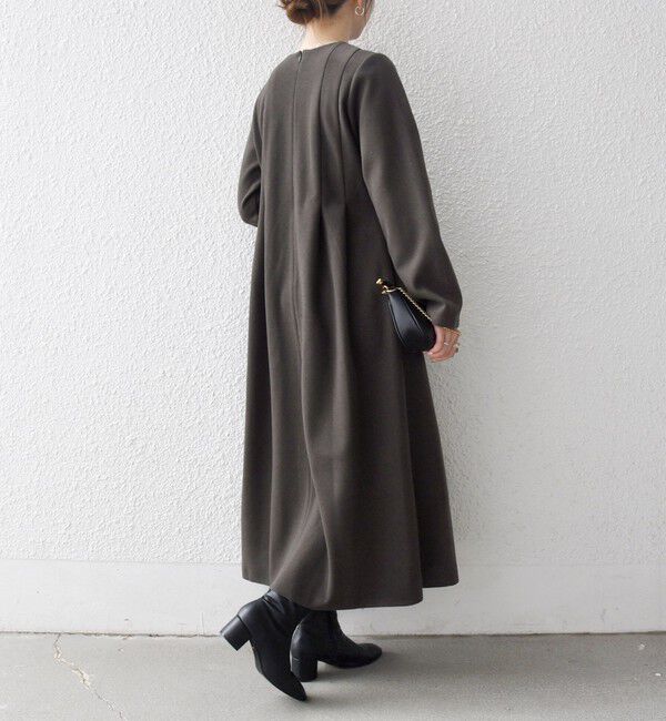 SHIPS any「SHIPS any: エア ニードル クルーネック タック フレア ワンピース」|ワンピース|