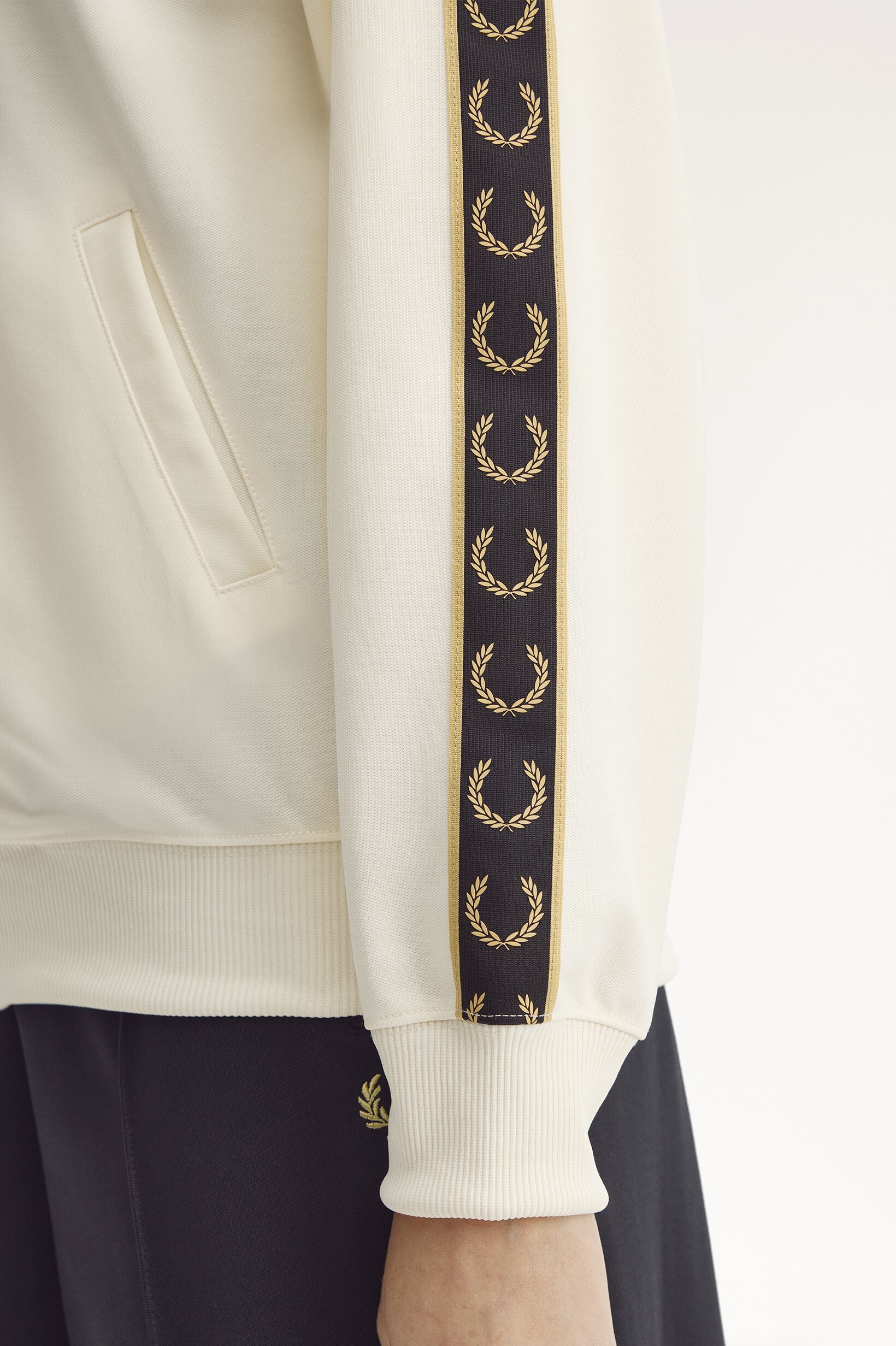 FRED PERRY 「Taped Track Jacket」|スウェット・ジャージ|