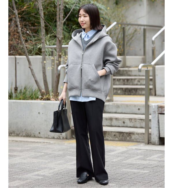 SLOBE IENA「《一部店舗・WEB限定カラー有り/追加》ボリュームジップアップフーディー」|パーカー|