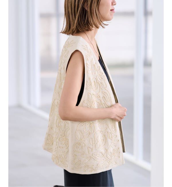 FRAMeWORK「メッシュエンブロイダリーベスト」|ダウンベスト・ベスト|