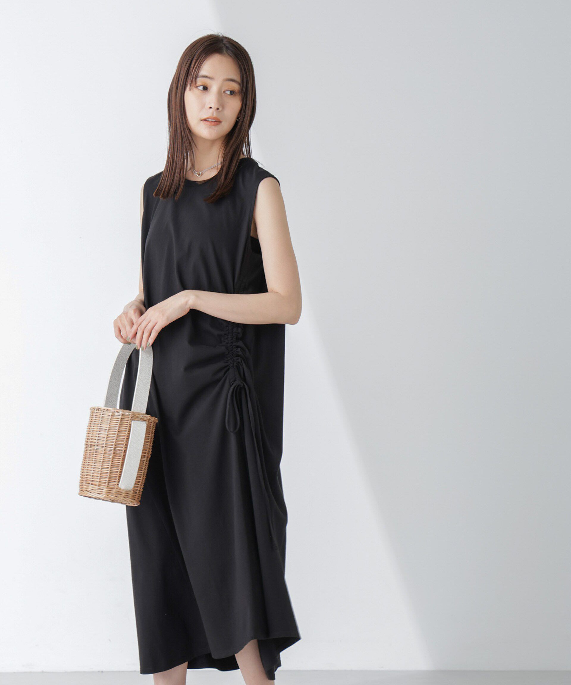 nano･universe「サイドドロストノースリーブカットワンピース」|ワンピース|ブラック