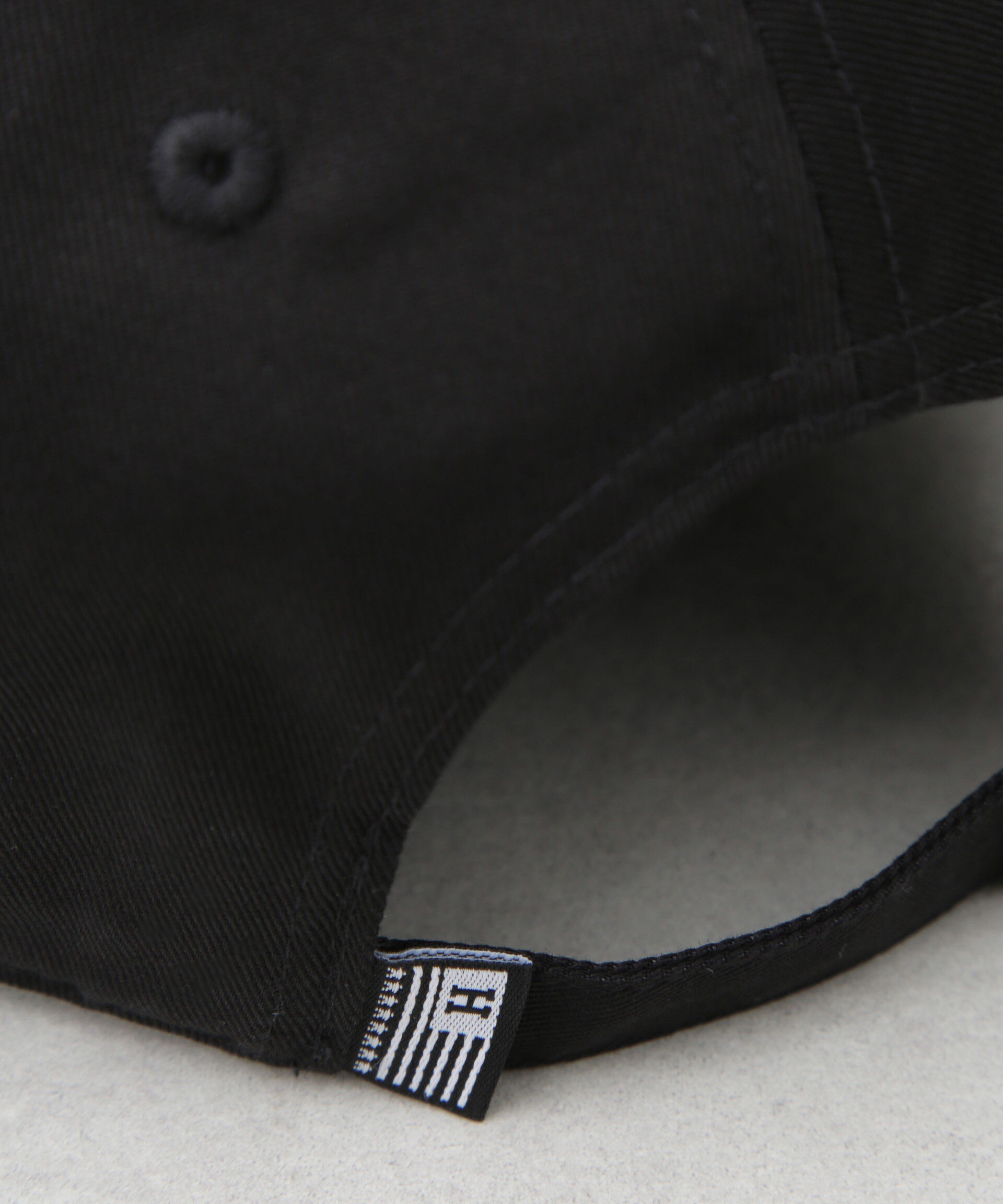 nano･universe「Healthknit/別注 ツイルペナント刺繍キャップ」|キャップ・キャスケット|