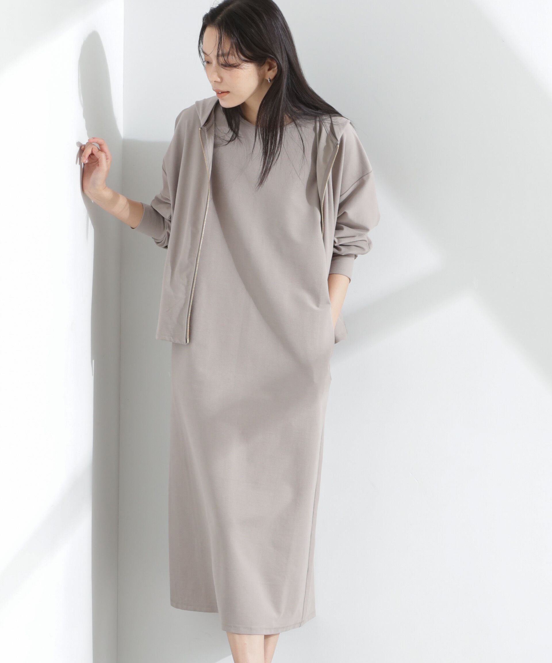 nano･universe「「MC」coveross(R)ツイル調 冷感プレーティング天竺ワンピース」|ワンピース|ベージュ