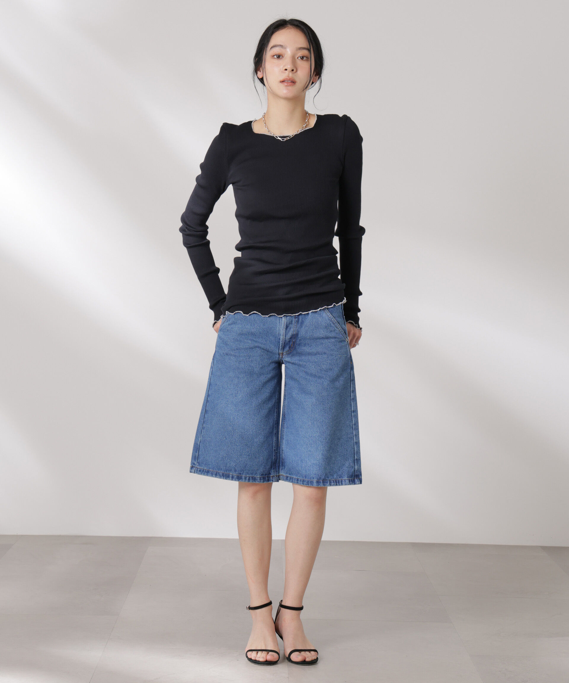 nano･universe「OperaSPORT/DANIELLE DENIM SHORTS」|チノ|