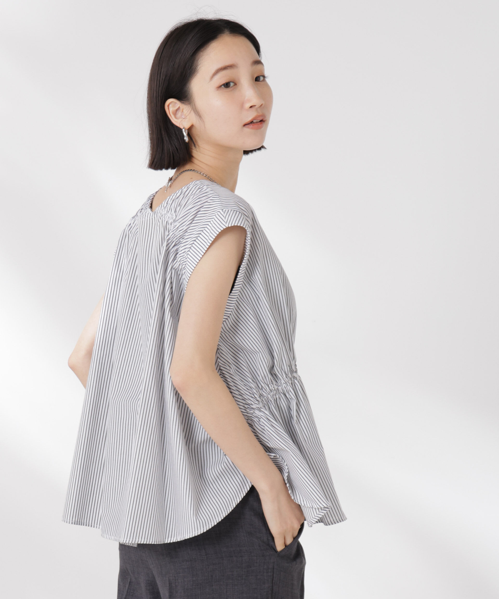 nano･universe「前後2wayギャザーデザインブラウス」|シャツ・ブラウス|