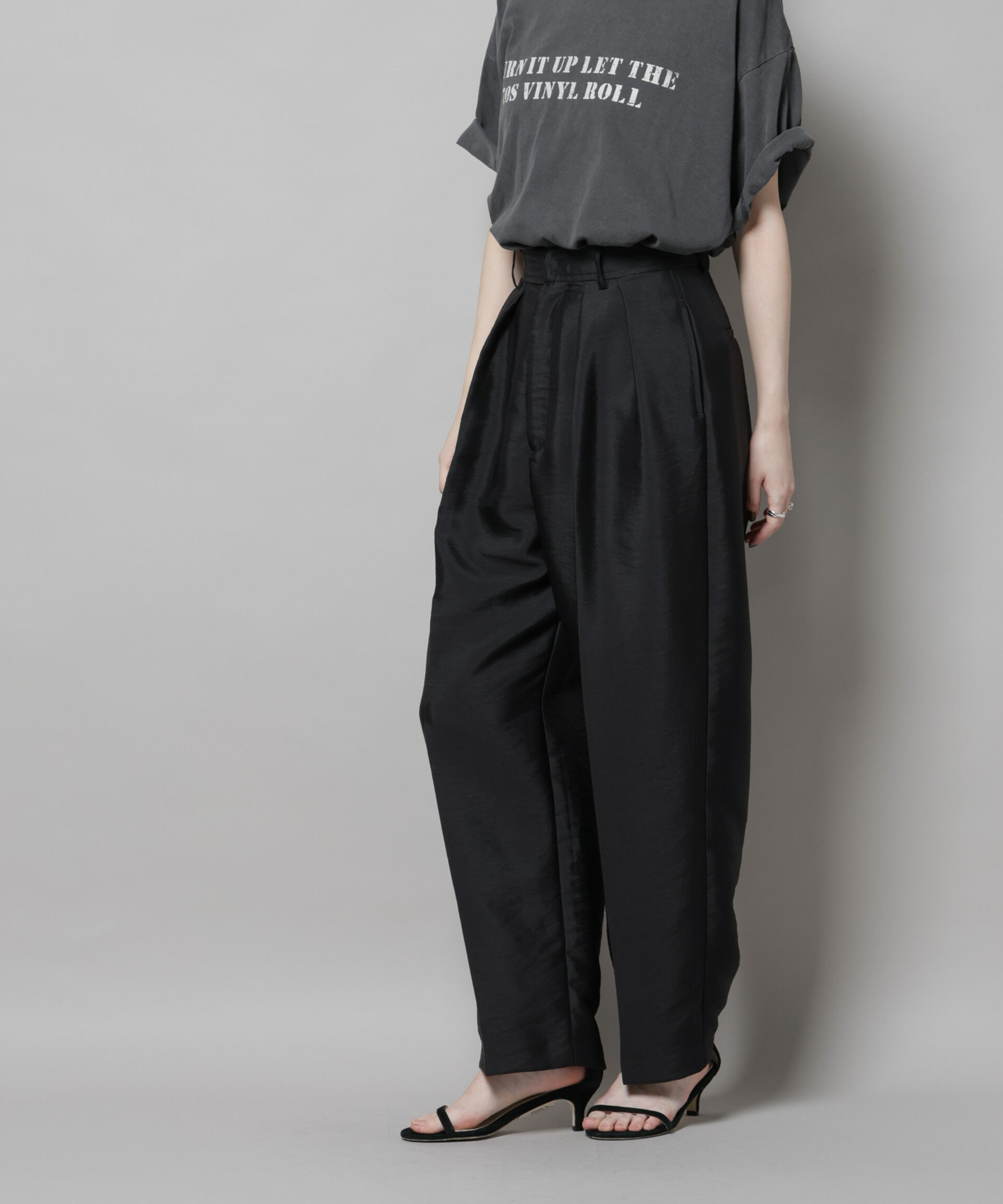 nano･universe「ツイルウェーブタックバレルパンツ」|チノ|