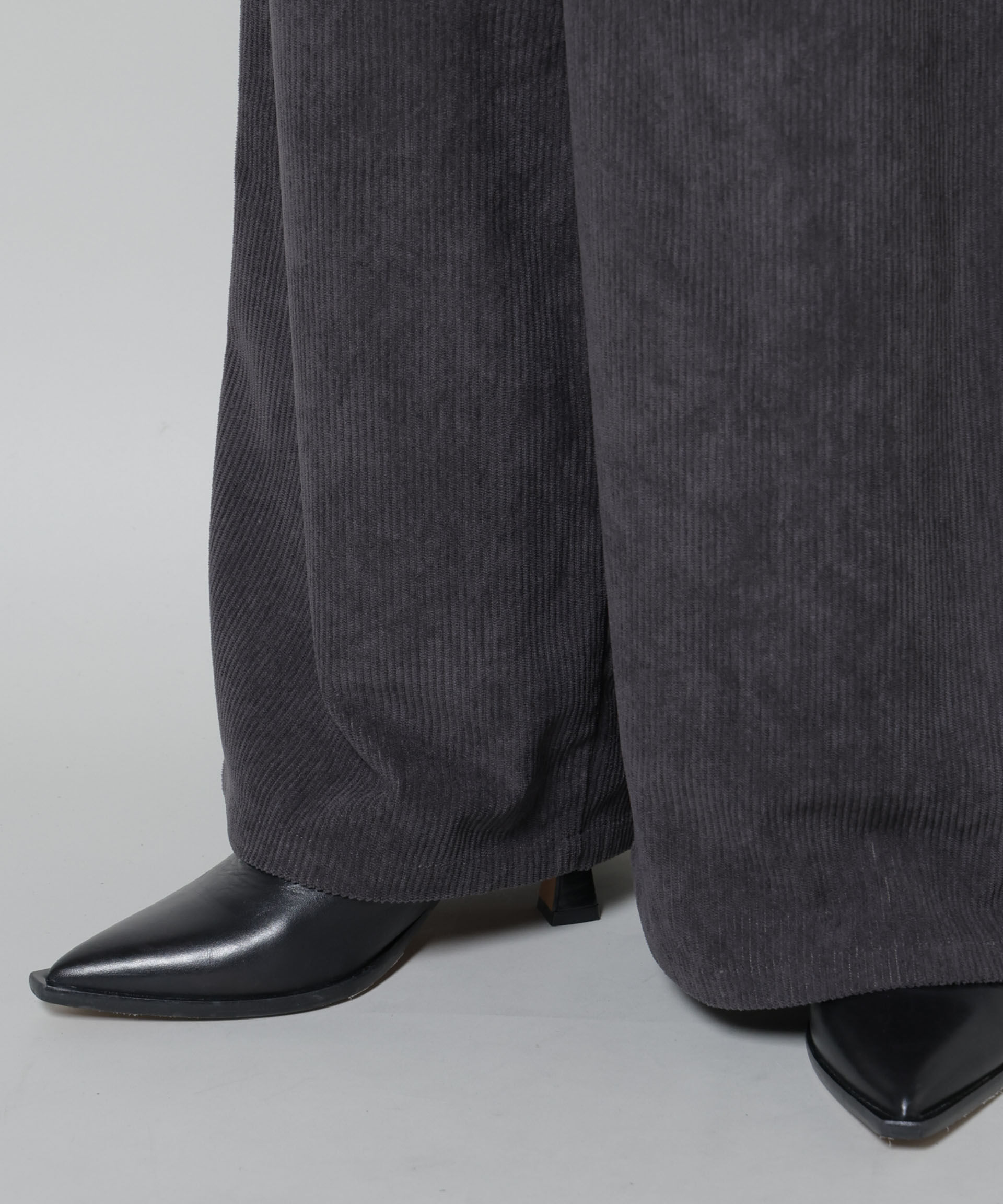 nano･universe「ソフトコーデュロイストレートパンツ」|チノ|