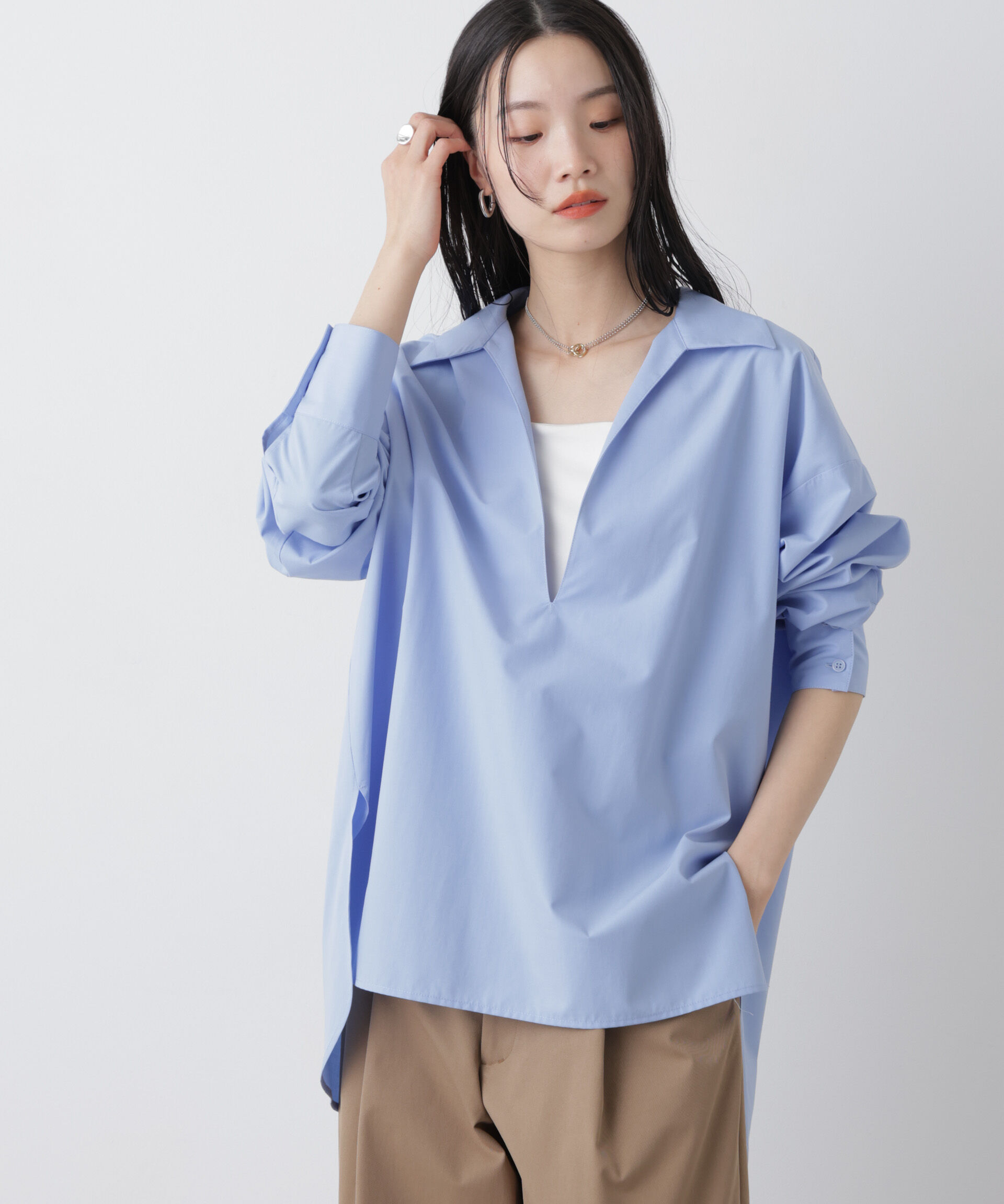 nano･universe「ディープVスキッパープルオーバーシャツ」|シャツ・ブラウス|