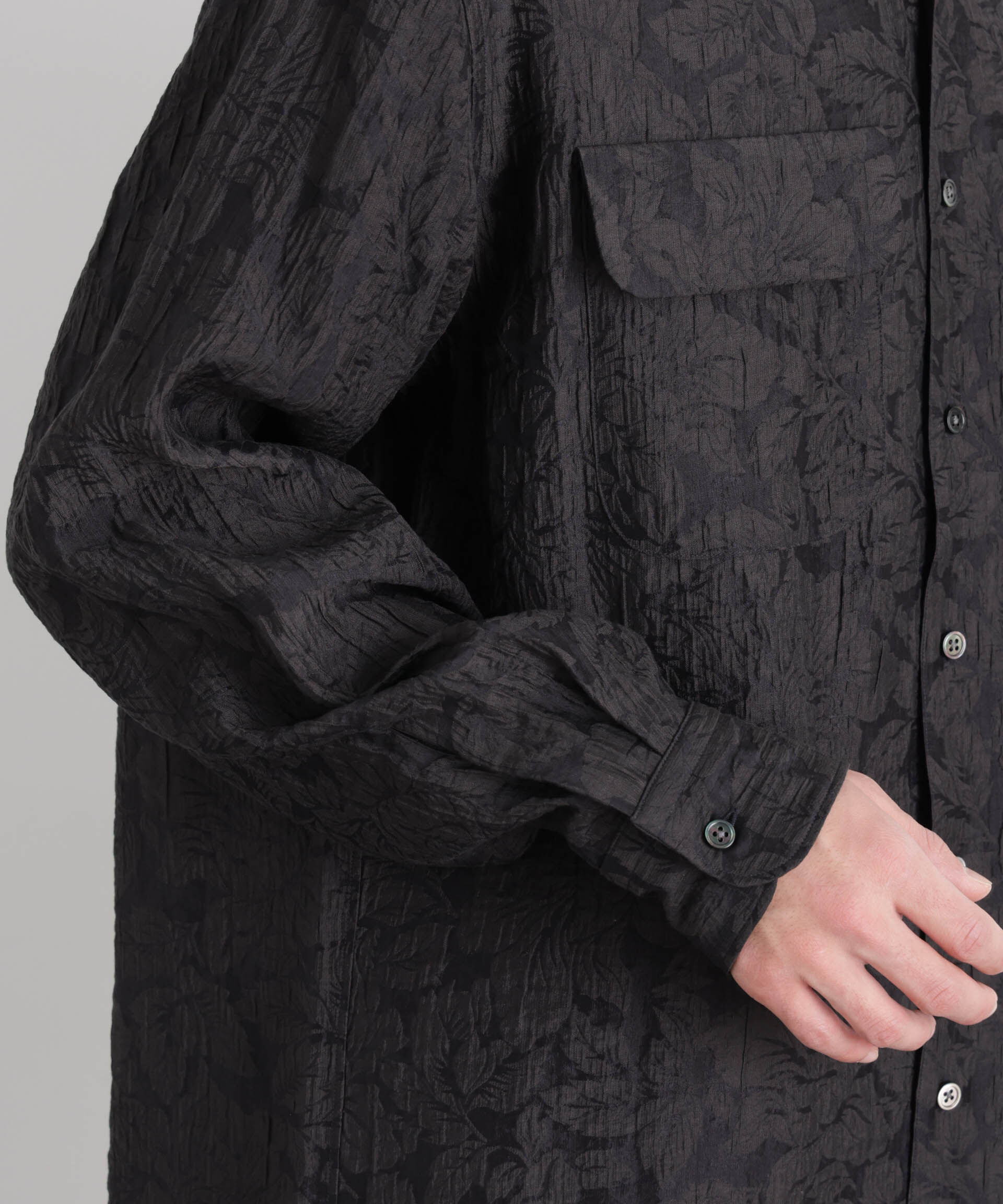 nano･universe「サイレントフラワージャガード オーバーシャツ」|シャツ・ブラウス|