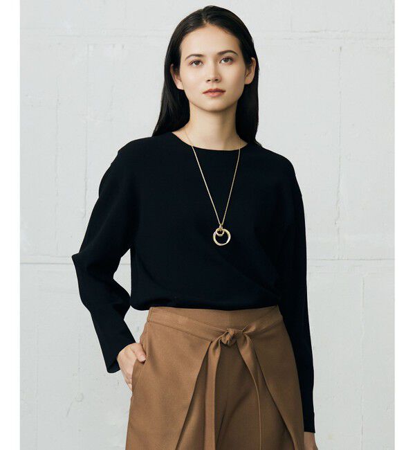 自由区「【カタログ掲載】レーヨンストレッチベーシックシルエット ニット」|ニット・セーター|ブラック