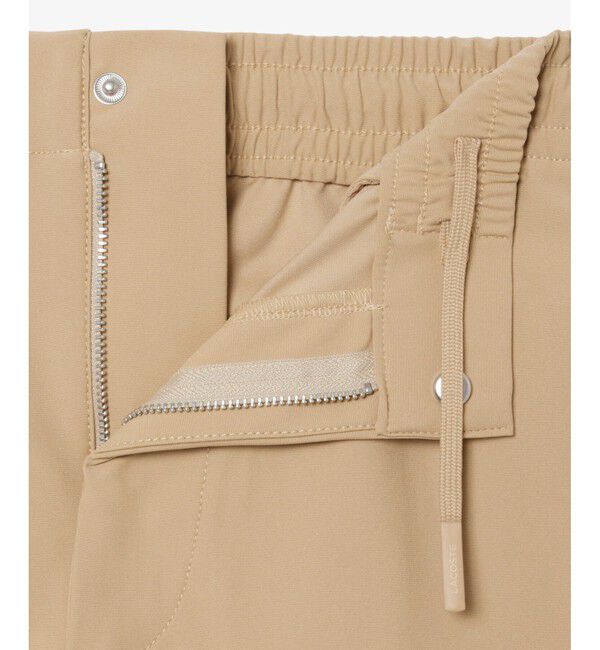 LACOSTE「4WAYストレッチ撥水チノパンツ」|チノ|