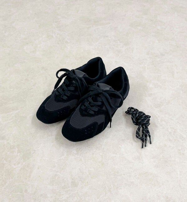 fredy emue「スマートメッシュスニーカー」|スニーカー|