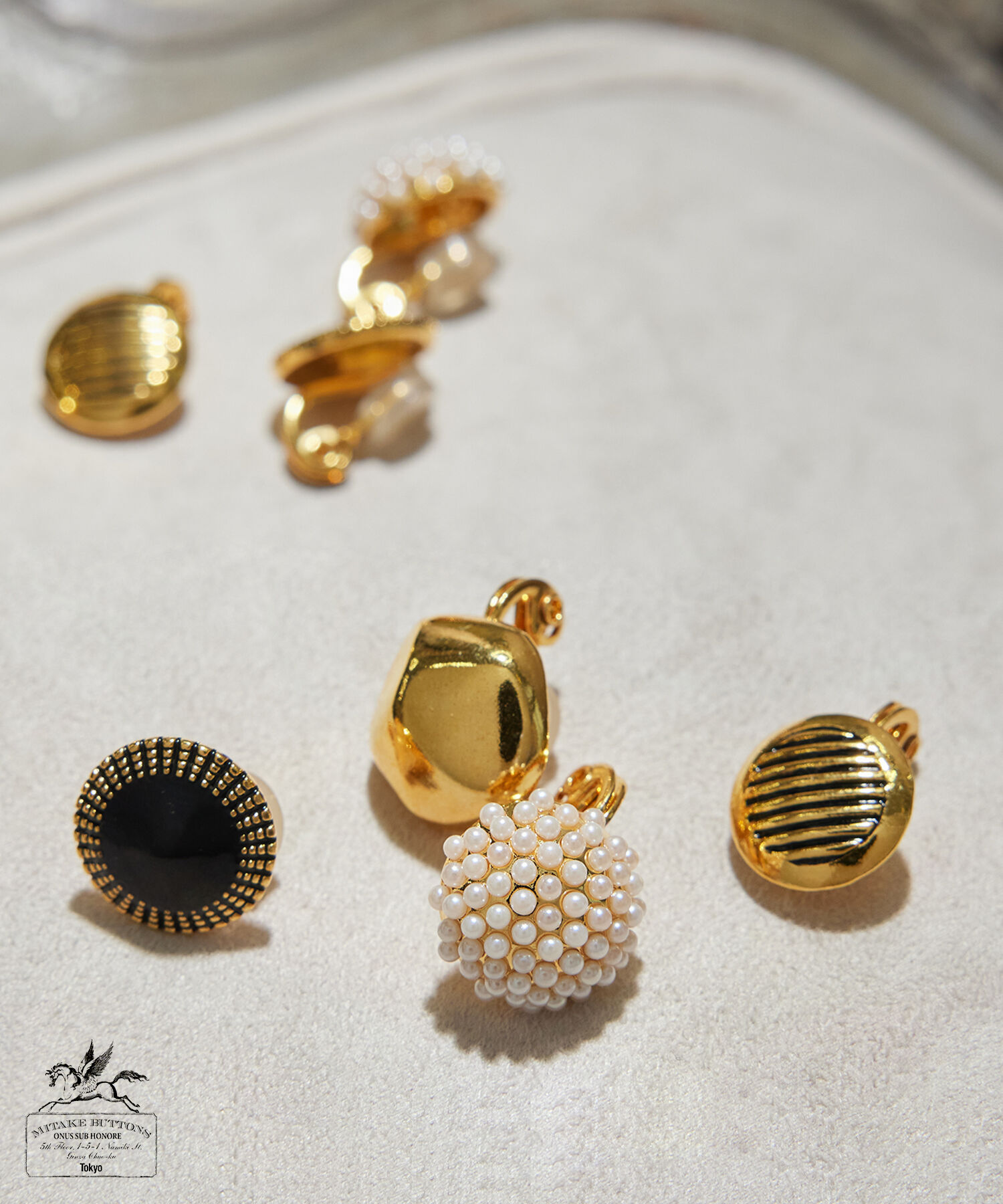 ROPE「【MITAKE BUTTON】モチーフイヤリング」|イヤリング|