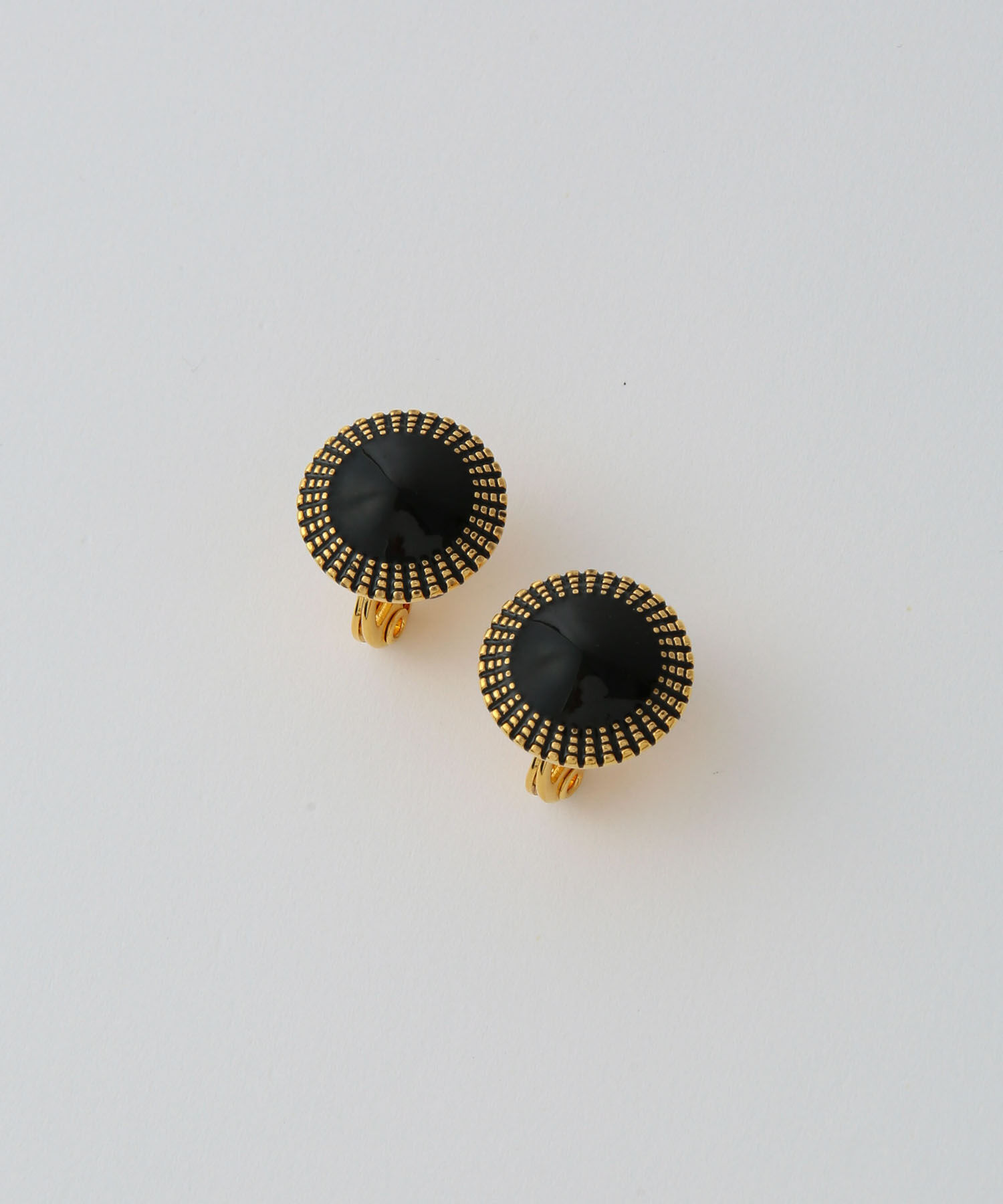 ROPE「【MITAKE BUTTON】モチーフイヤリング」|イヤリング|