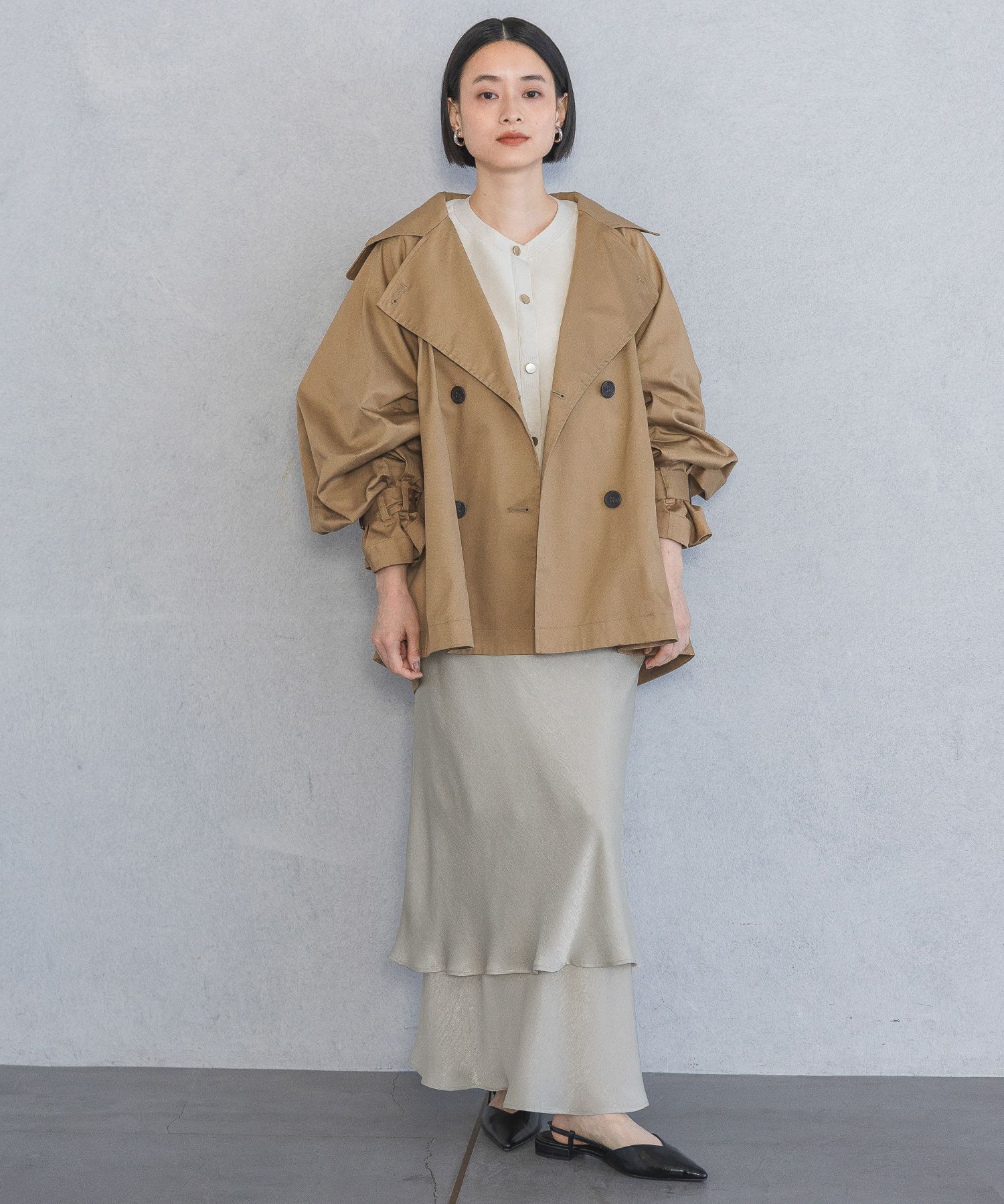 A part by 「キャンディースリーブショートトレンチコート」|トレンチコート|キャメル