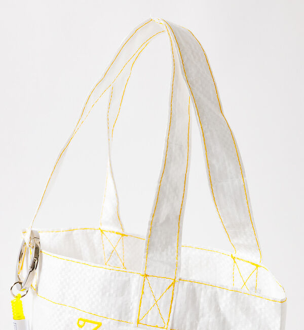 ABAHOUSE「【THAILAND MADE／タイランド メイド】チャーム付き縦型トートバッグM」|トートバッグ|