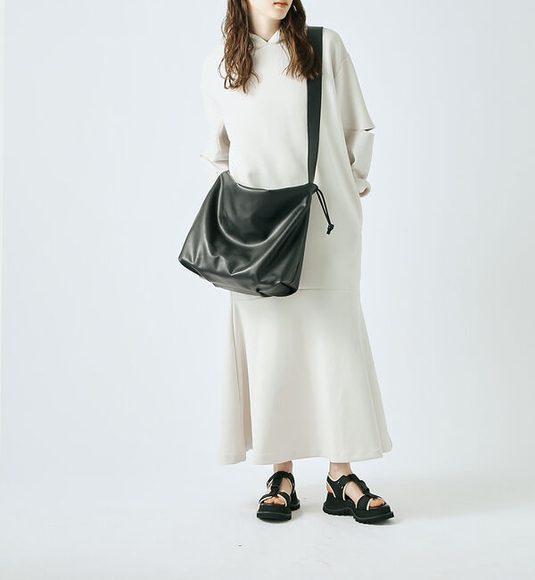 LOWELL things「●SOEUR/ドローストリングショルダーバッグ」|トートバッグ|