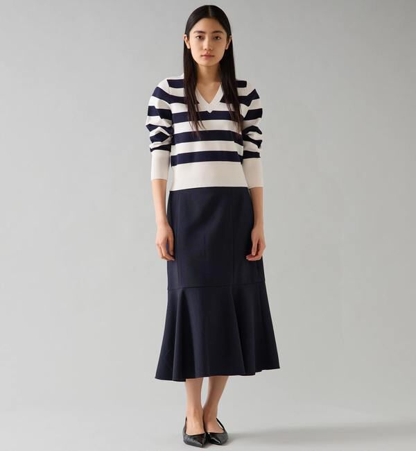 TIARA「Vネックコンパクトニット」|ニット・セーター|