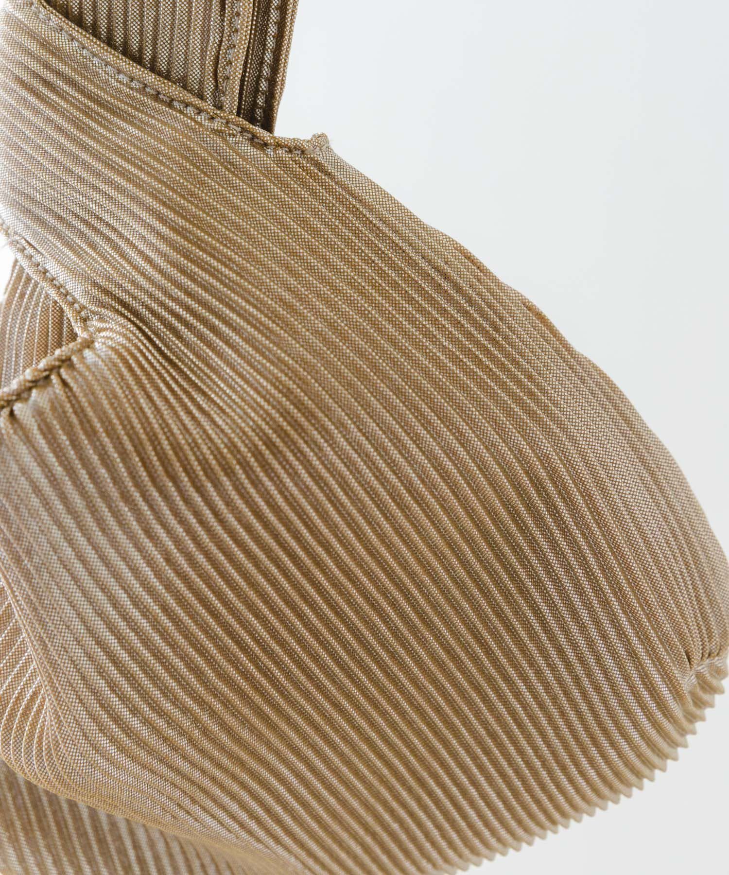 RODE SKO「メタリックプリーツバッグ」|ハンドバッグ|