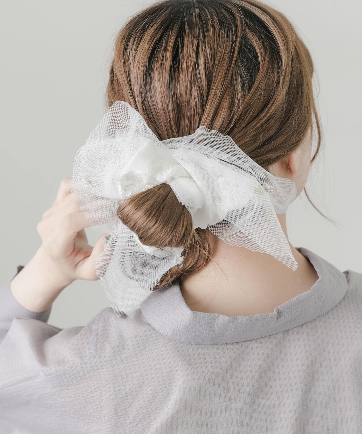 SMELLY「チュールレーススクエアシュシュ」|ヘアゴム・シュシュ|