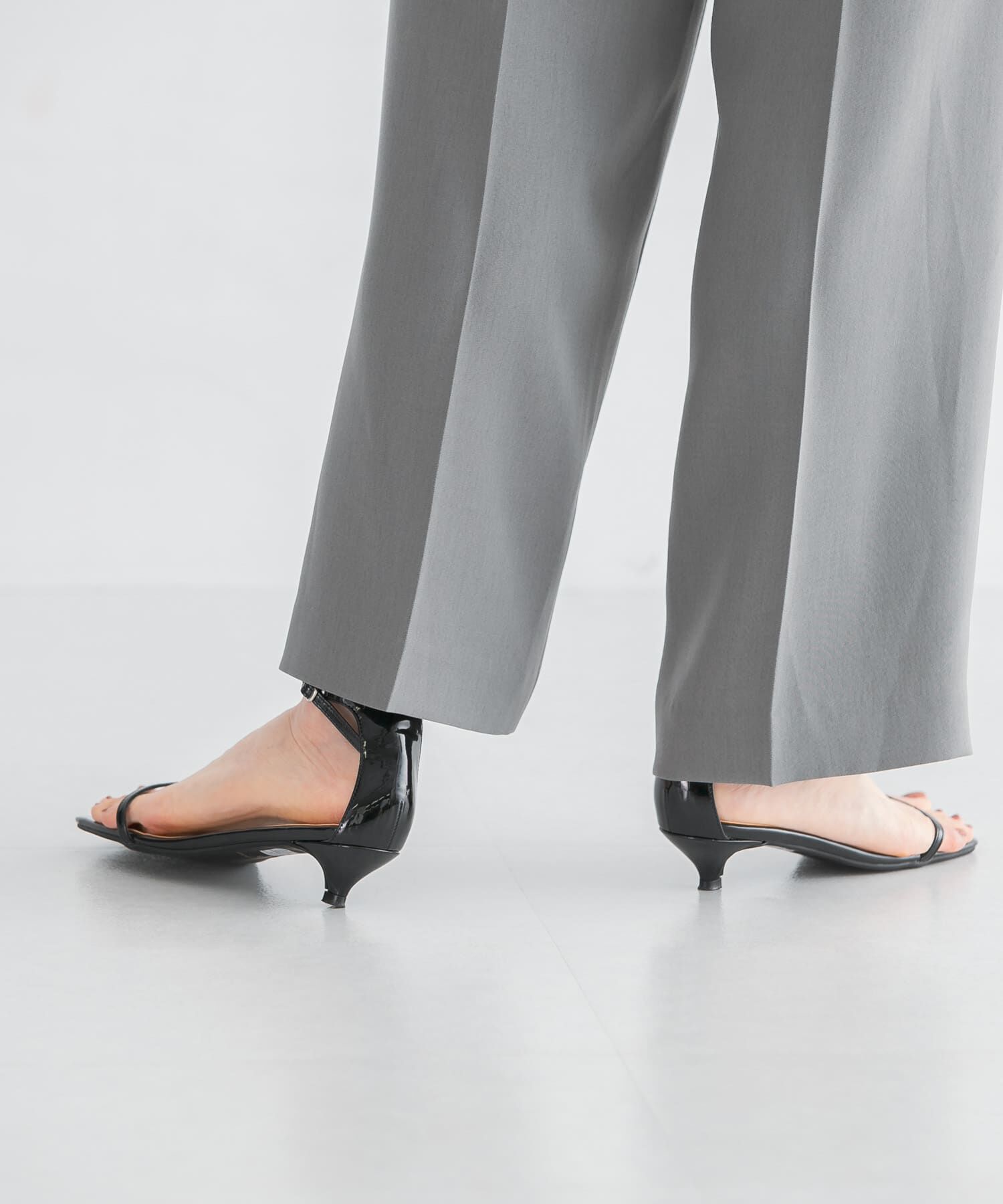 URBAN RESEARCH「ナローストラップサンダル」|サンダル|