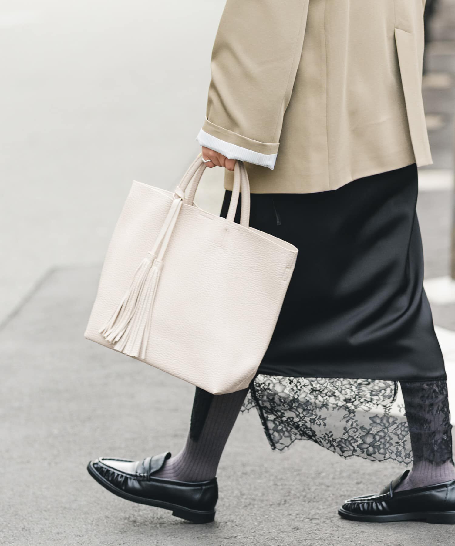 RODE SKO「タッセル軽量2WAYシンプルトートバッグ」|トートバッグ|