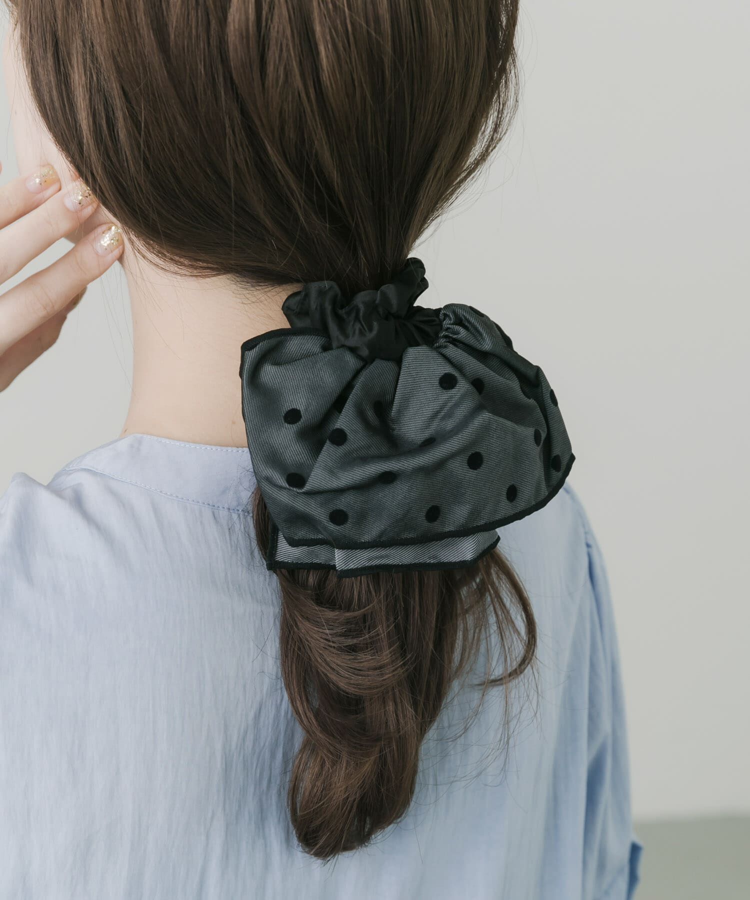 SMELLY「ドットフリルシュシュ」|ヘアゴム・シュシュ|