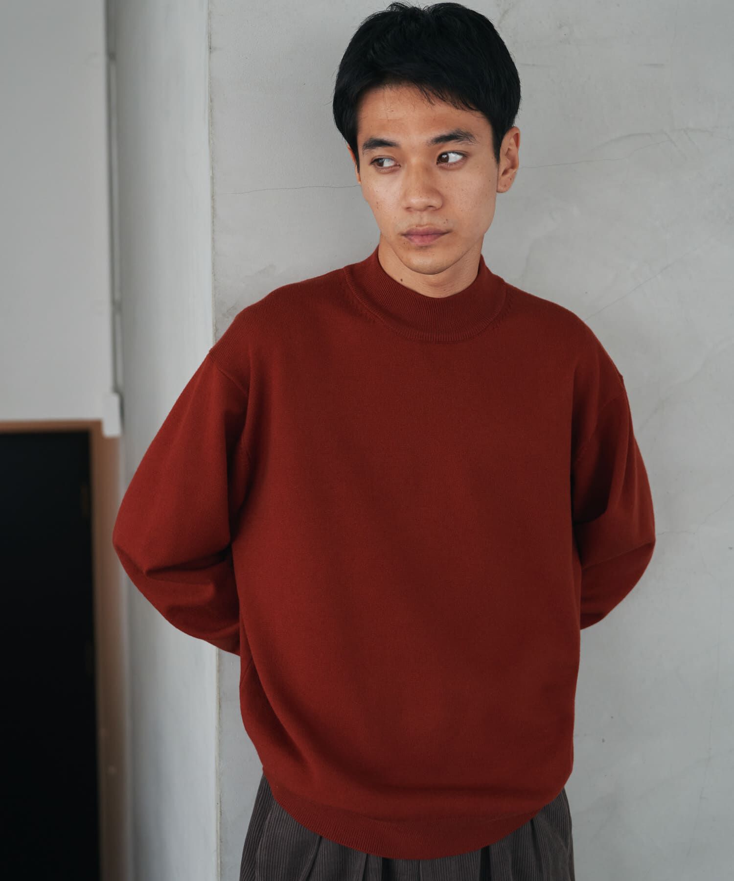 URBAN RESEARCH DOORS「『仁村紗和さん着用』『UR TECH 200日ニット』 モックネック」|ニット・セーター|