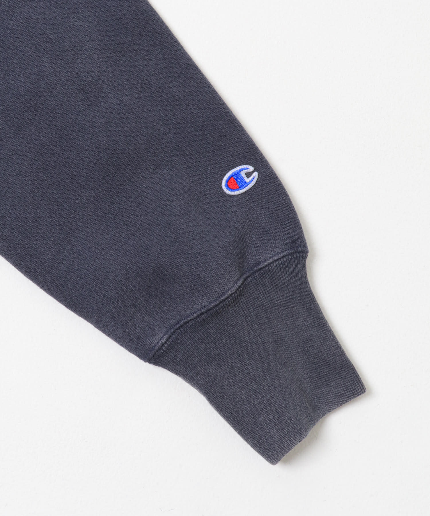 URBAN RESEARCH「『別注』CHAMPION&times;URBAN RESEARCH　SNOW POWDER WASH CREW-NECK」|スウェット・ジャージ|