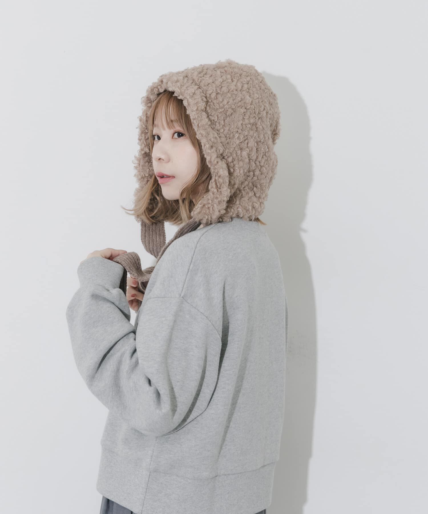 SMELLY「ループボアボンネット」|ニット帽|