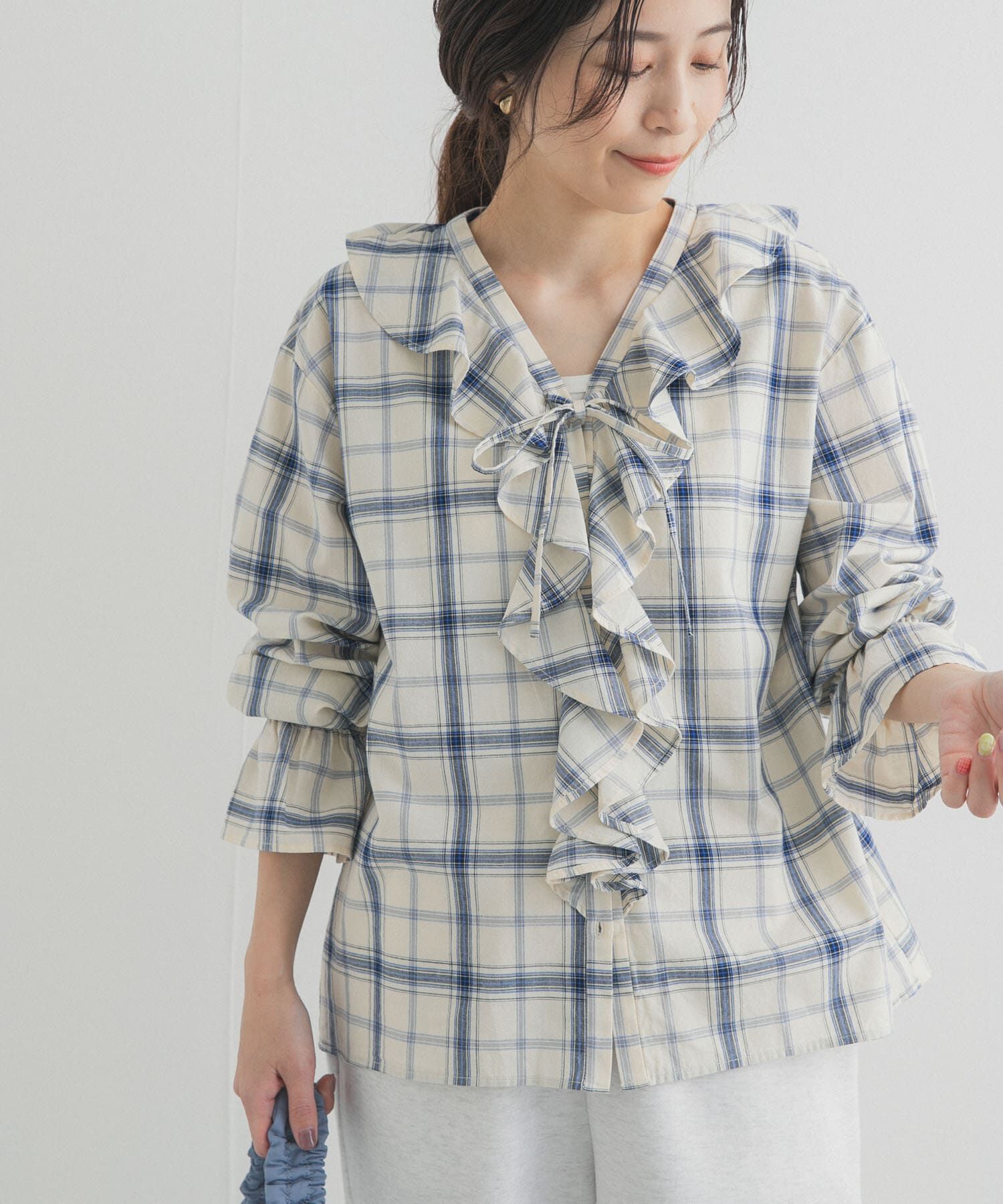 URBAN RESEARCH DOORS「チェックフリルブラウス」|シャツ・ブラウス|