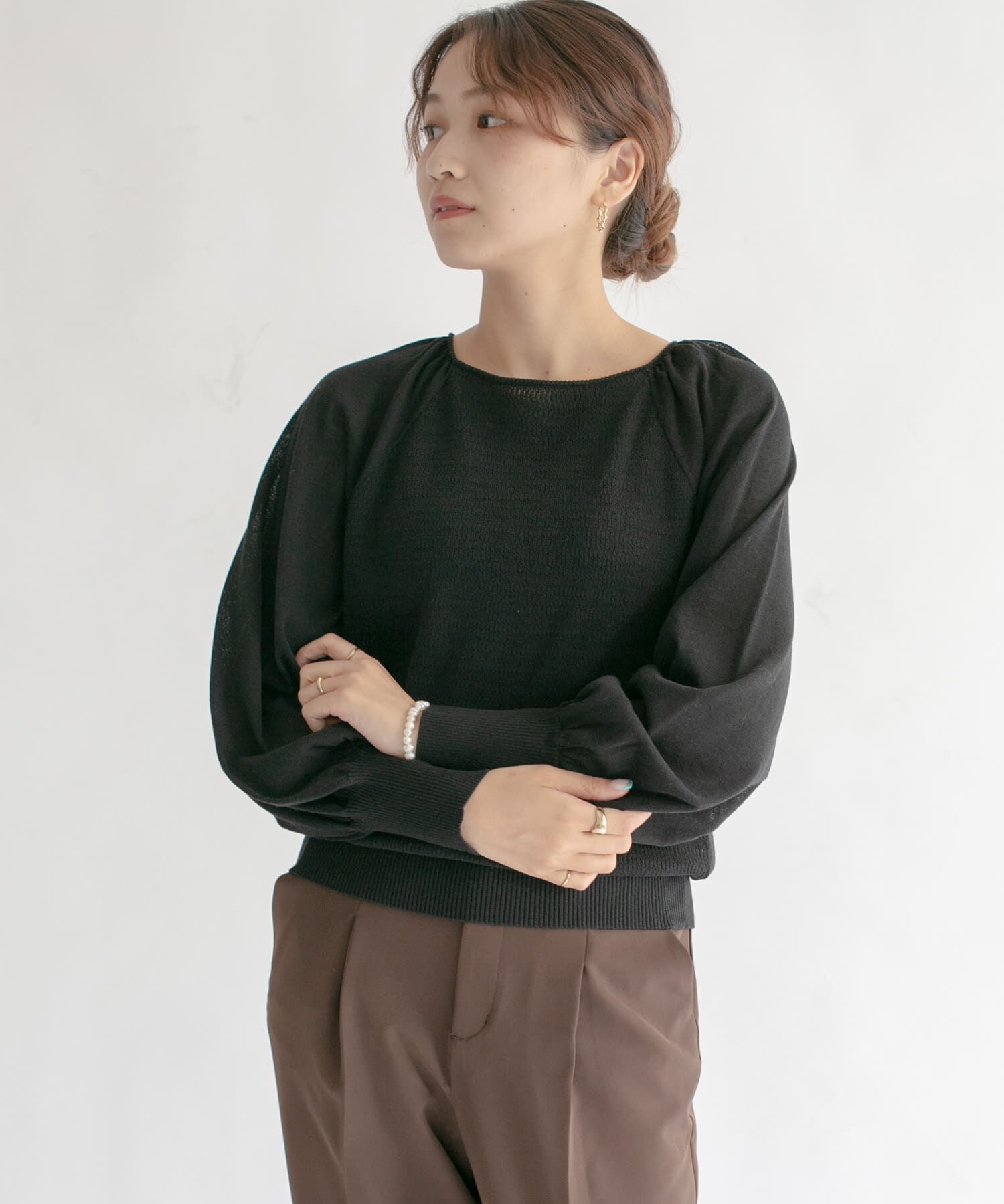  「BACKオープンボリュームスリーブニット」|ニット・セーター|