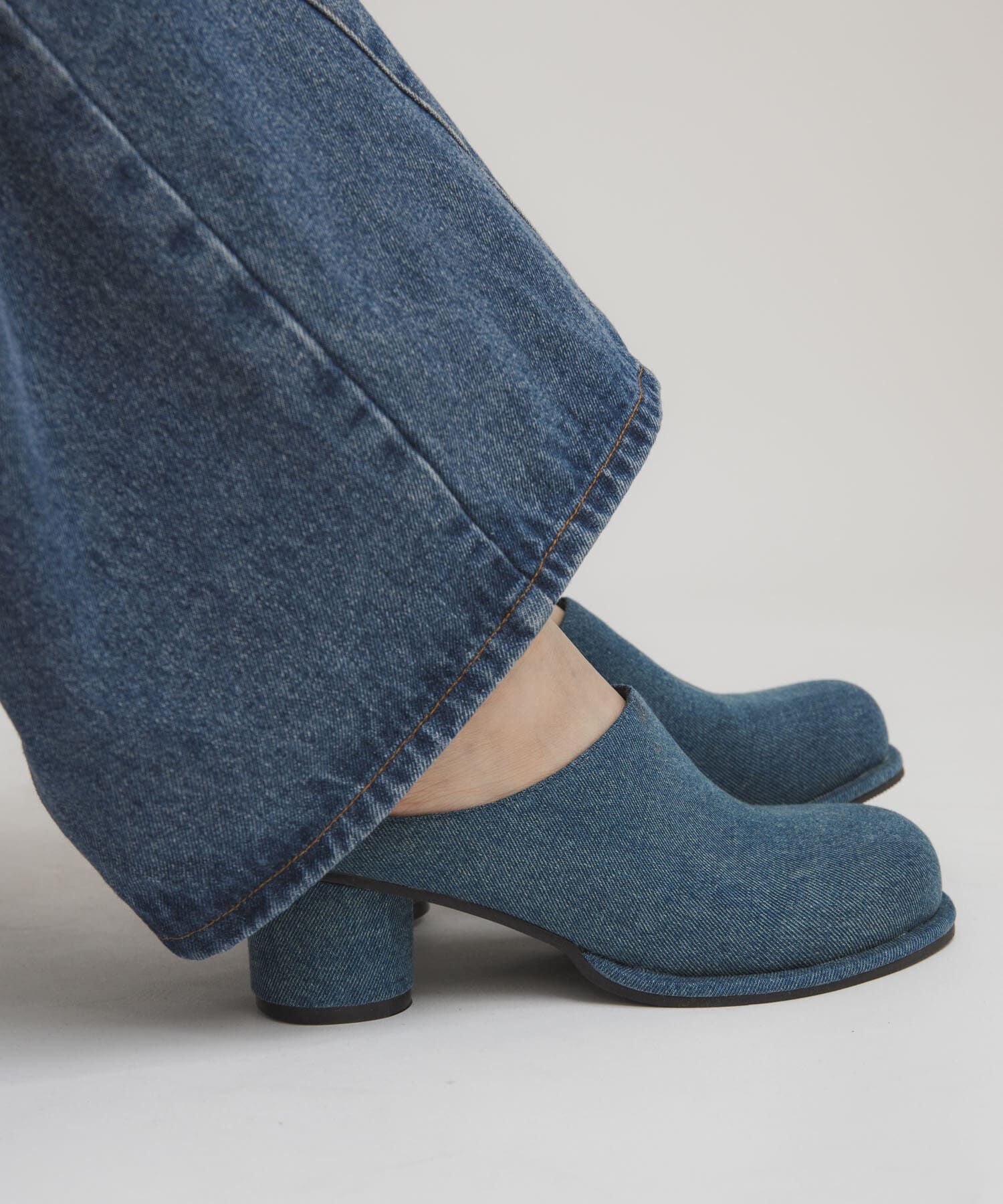  「プランプトゥサボミュール」|サンダル|