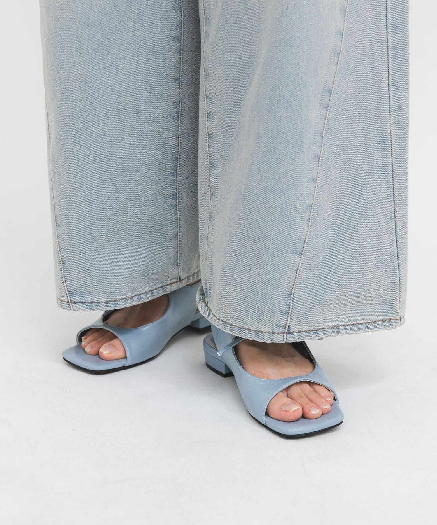  「スクエアトゥリボンコンビサンダル」|サンダル|