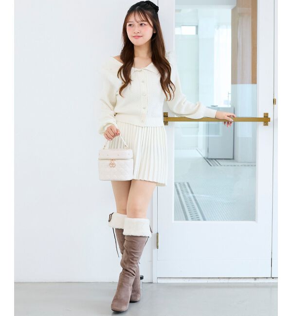  「フェイクファー付きキラキラ襟ニット」|ニット・セーター|