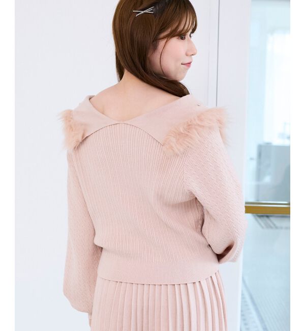  「フェイクファー付きキラキラ襟ニット」|ニット・セーター|