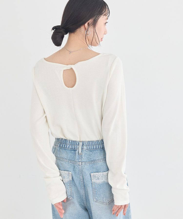 earth music&ecology「【前後2WAY】ツイストカットアウトプルオーバー」|Tシャツ・カットソー|