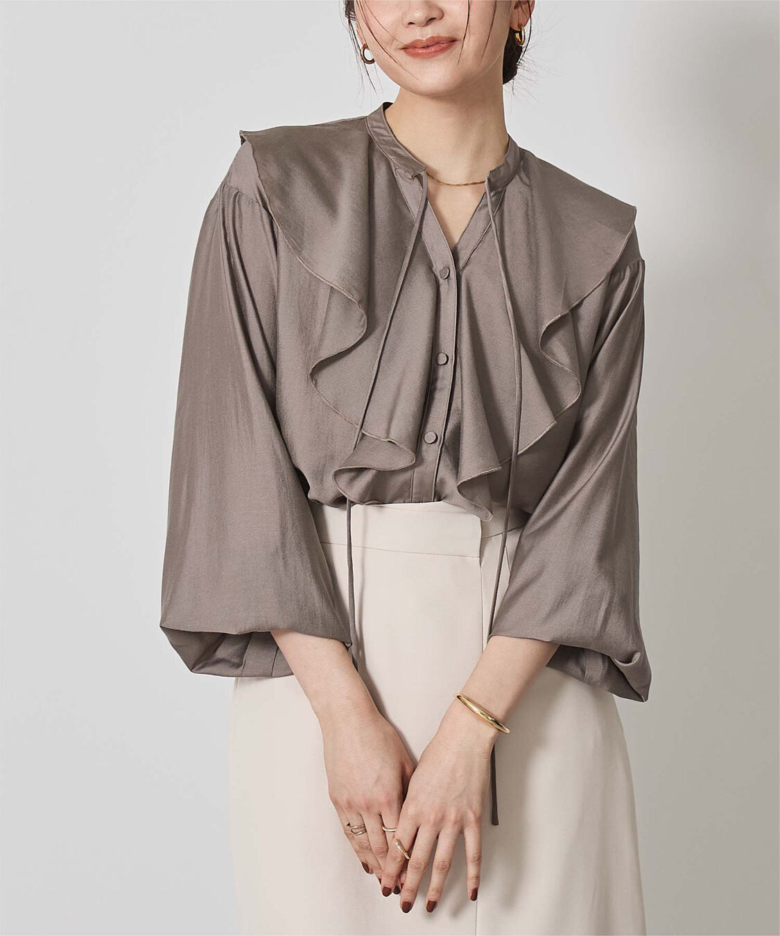 ur's「ラッフルデザインブラウス」|シャツ・ブラウス|