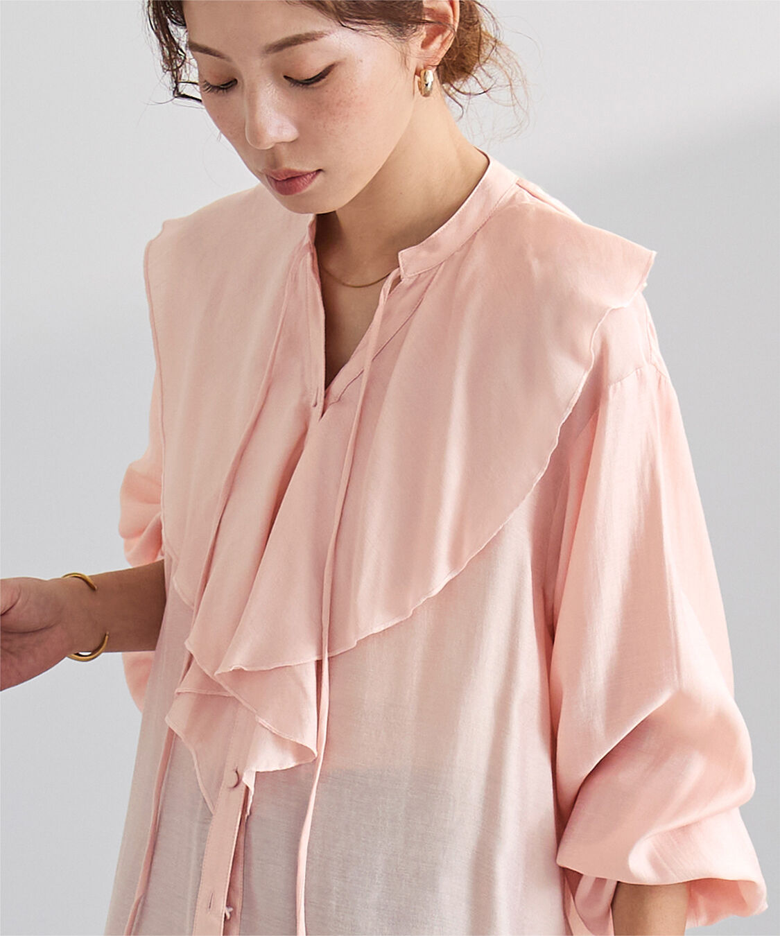 ur's「ラッフルデザインブラウス」|シャツ・ブラウス|