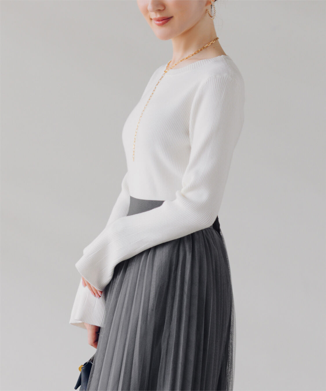 ur's「【星玲奈さんコラボアイテム】フレアスリーブリブニット」|ニット・セーター|